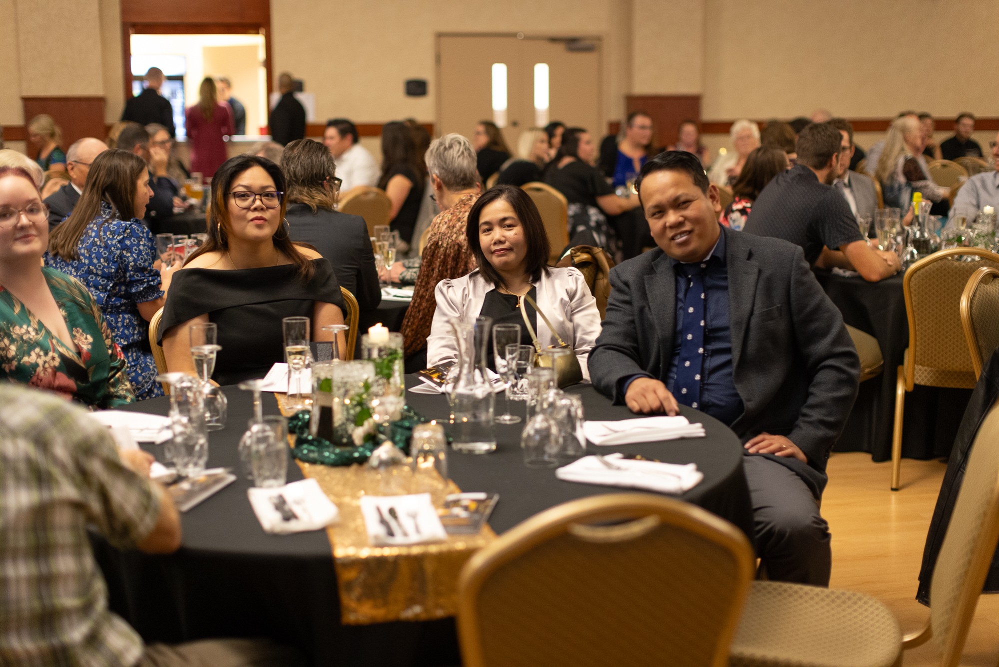 & District Chamber of Commerce And District Chamber